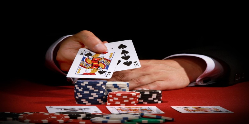Xì Dách Hoàng Gia – Game Bài Đổi Thưởng Hấp Dẫn Bậc Nhất 3 Xì dách Hoàng Gia với những bộ bài vô cùng đặc biệt